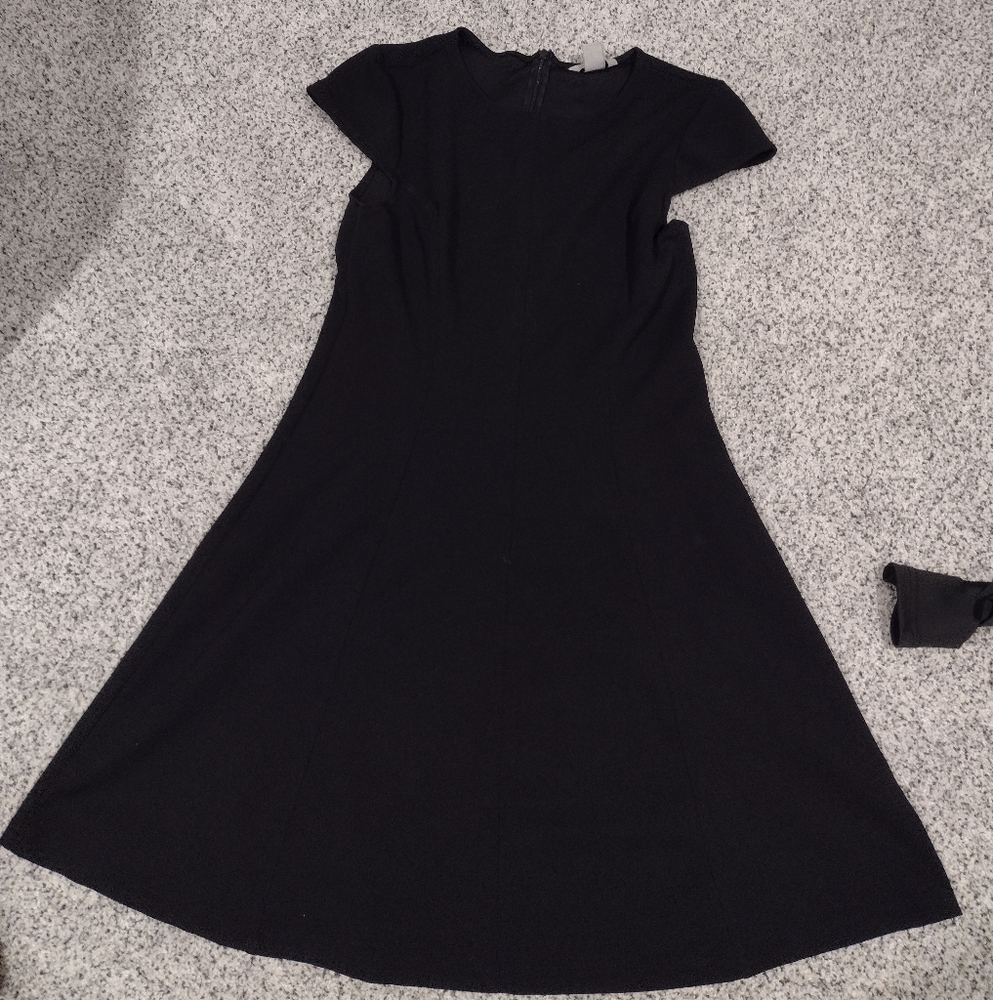 Black h&m dress